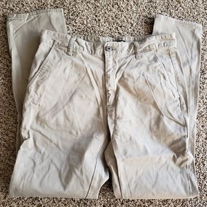Kirkland Signature men's chino pants size 32×32 new